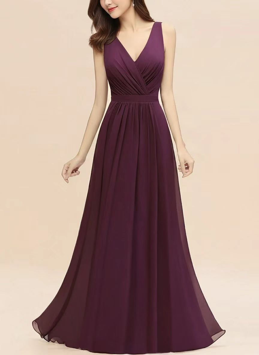 Sleeveles stylish bridesmaid gown