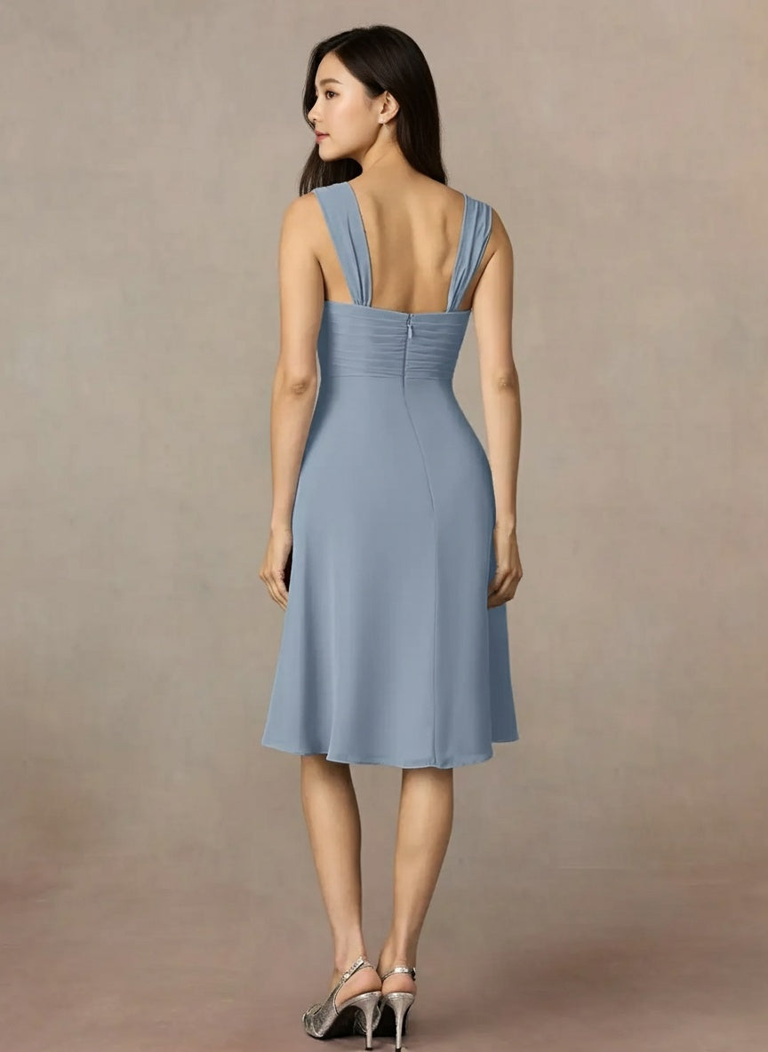 Sleveless square neck party Dress