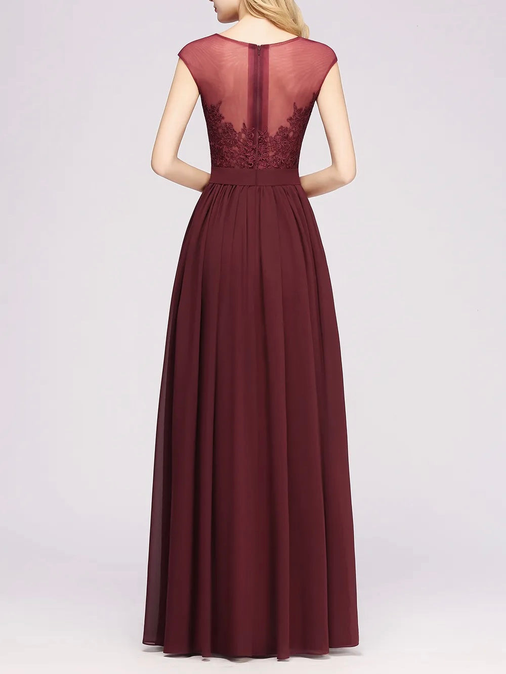 Short-sleeve delicate lace designed party gown