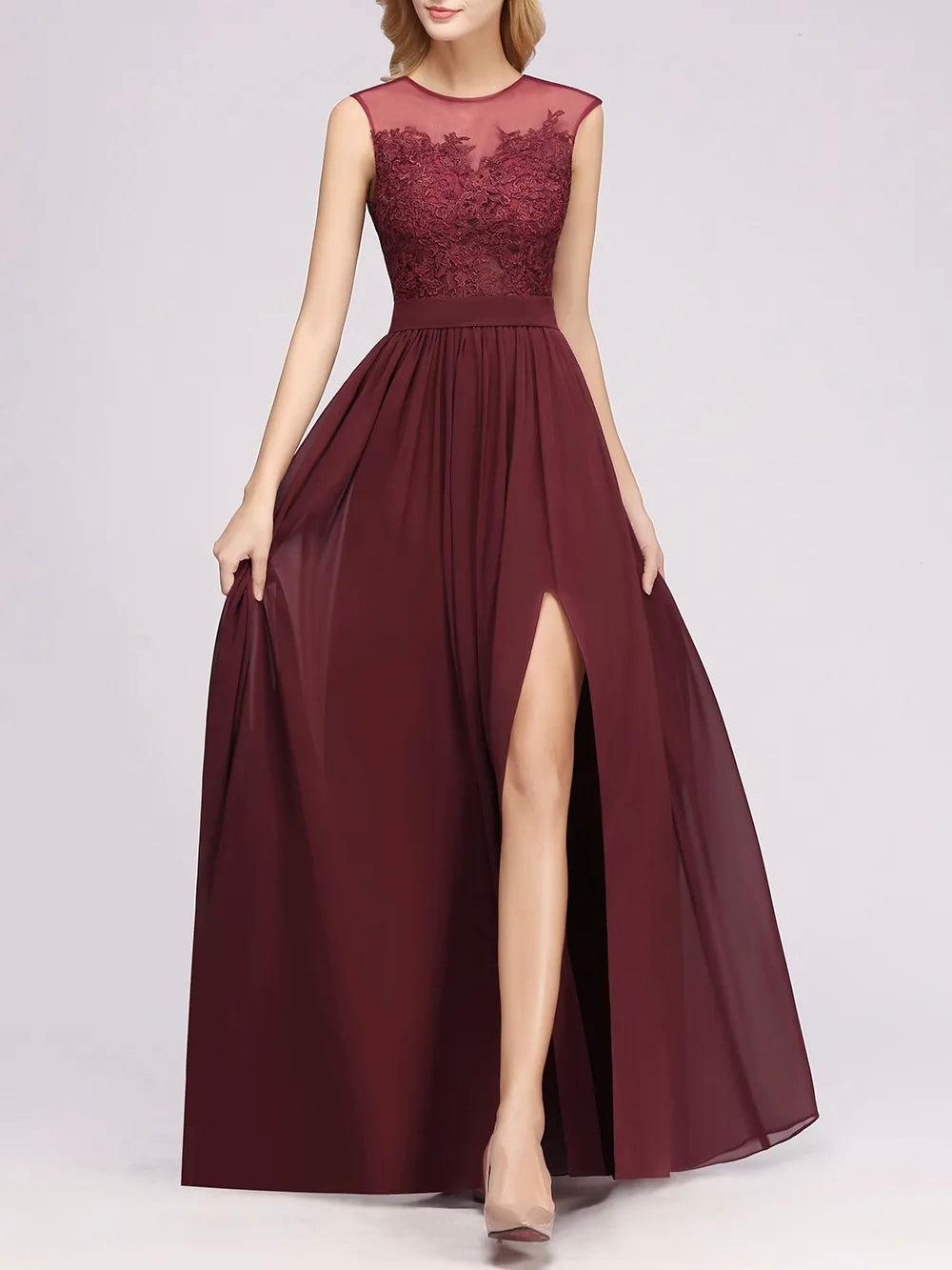 Short-sleeve delicate lace designed party gown